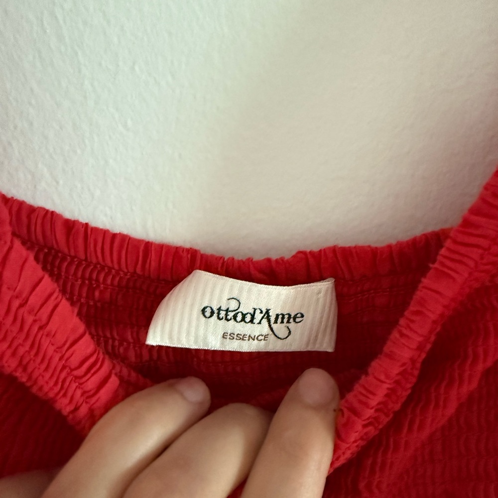 Red Puff Sleeve Dress - Picture 4 of 6